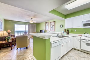Pelican Isle 211 9