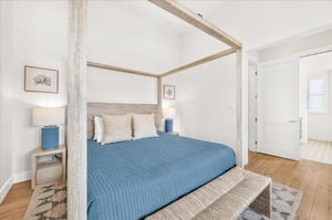 Primary King Bedroom, 2nd Floor