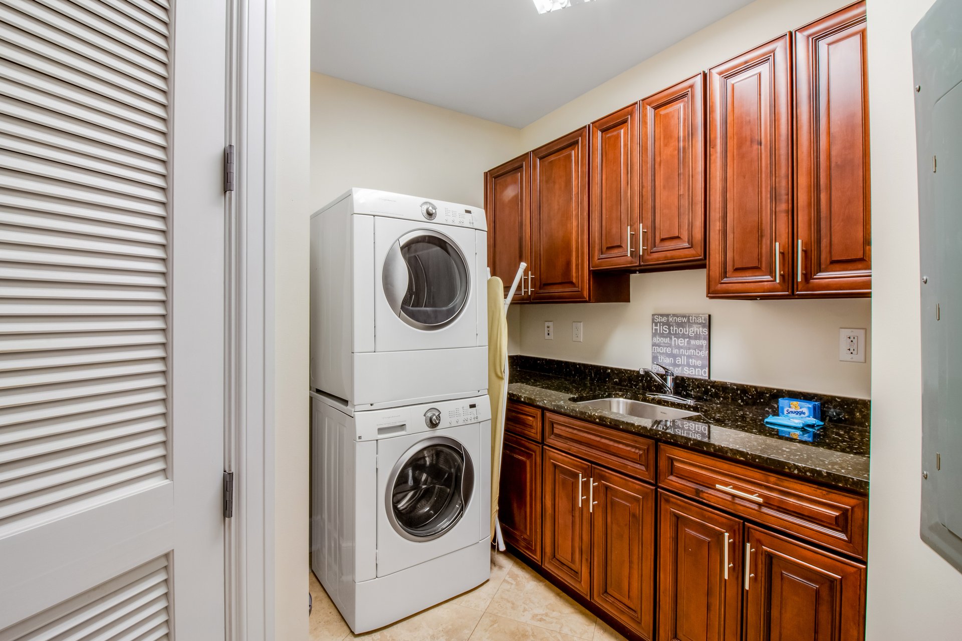 Sanctuary by the Sea 1110 27