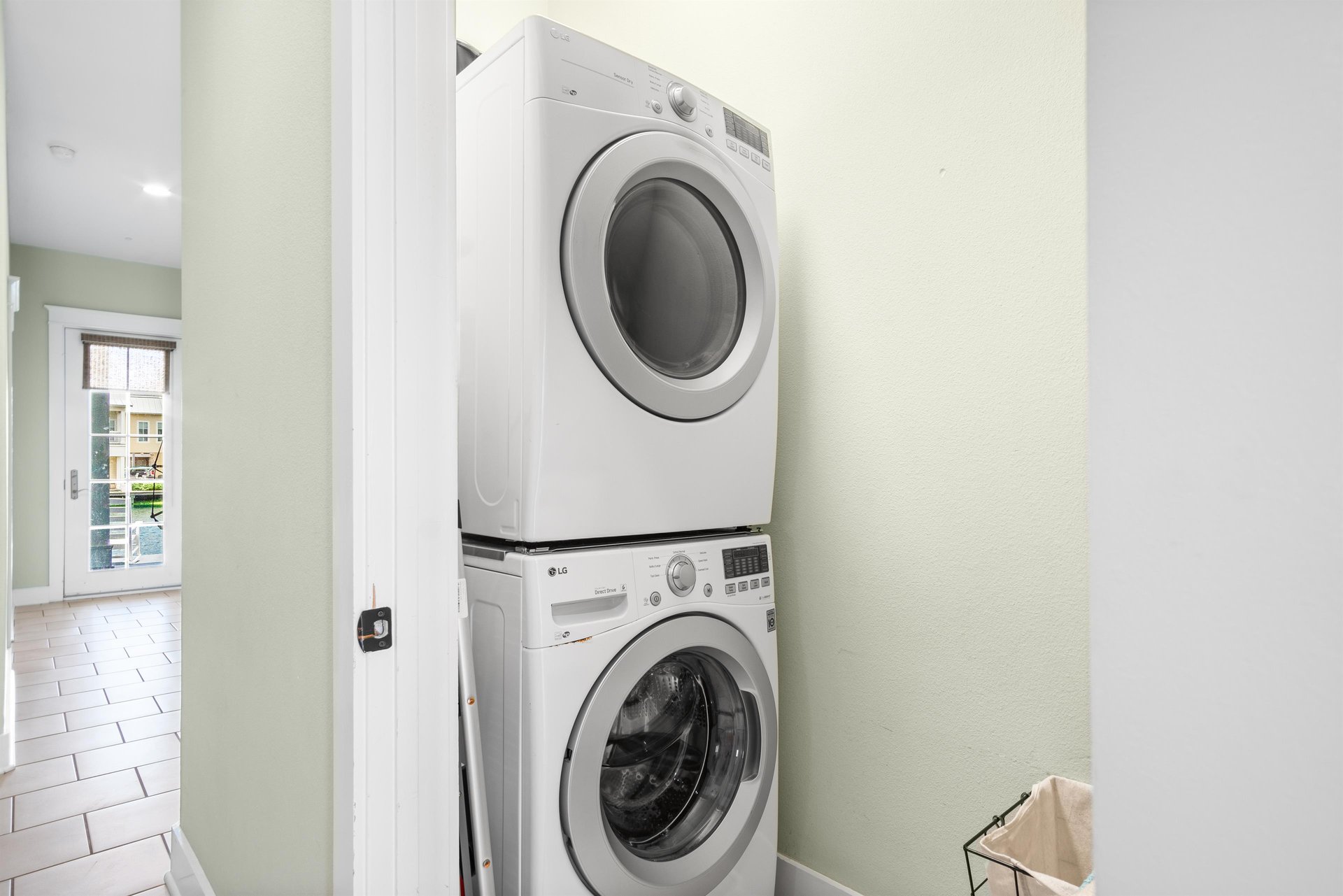 Laundry Room, 1st Foor