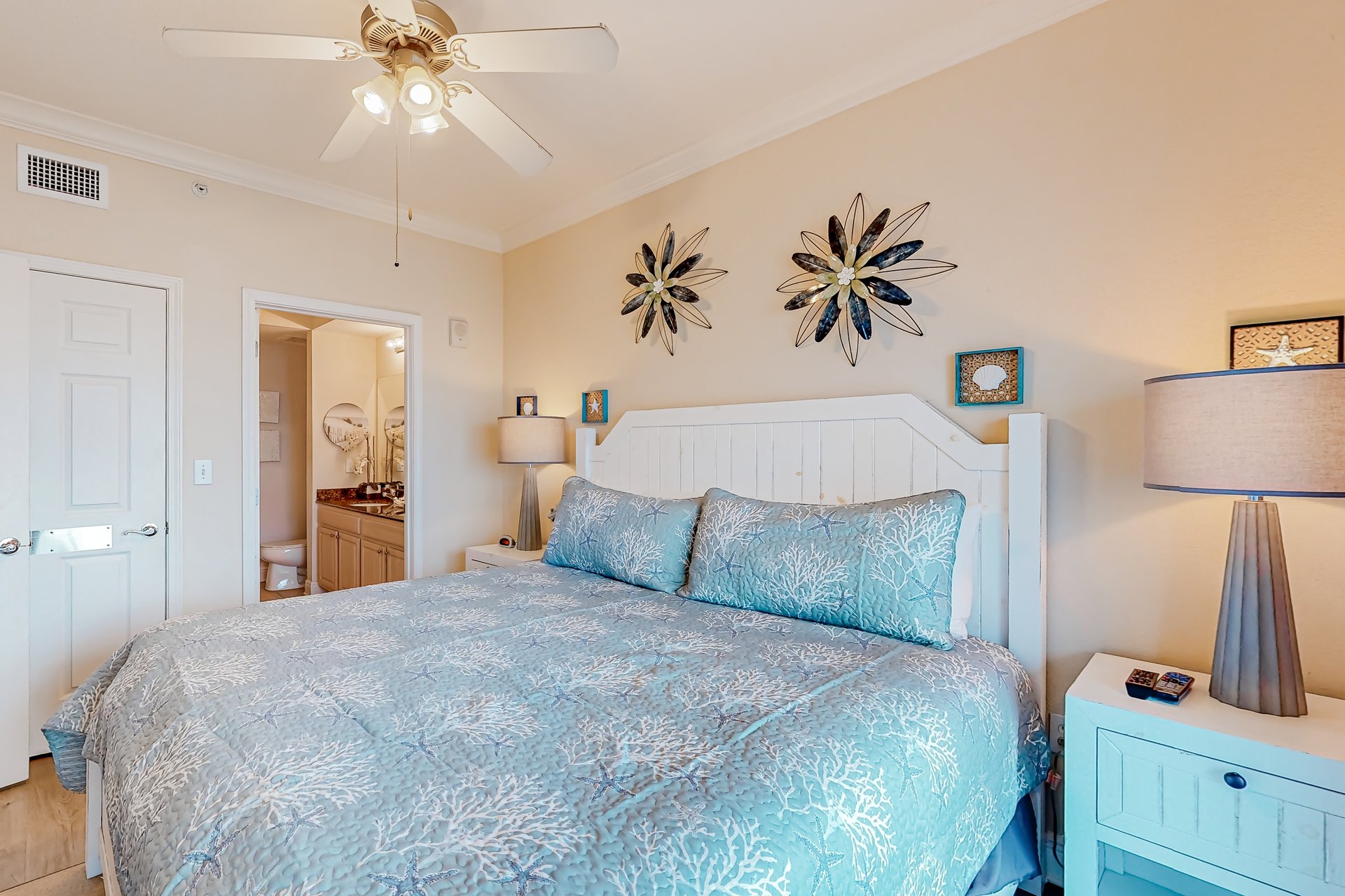 Crystal Tower 1703 14