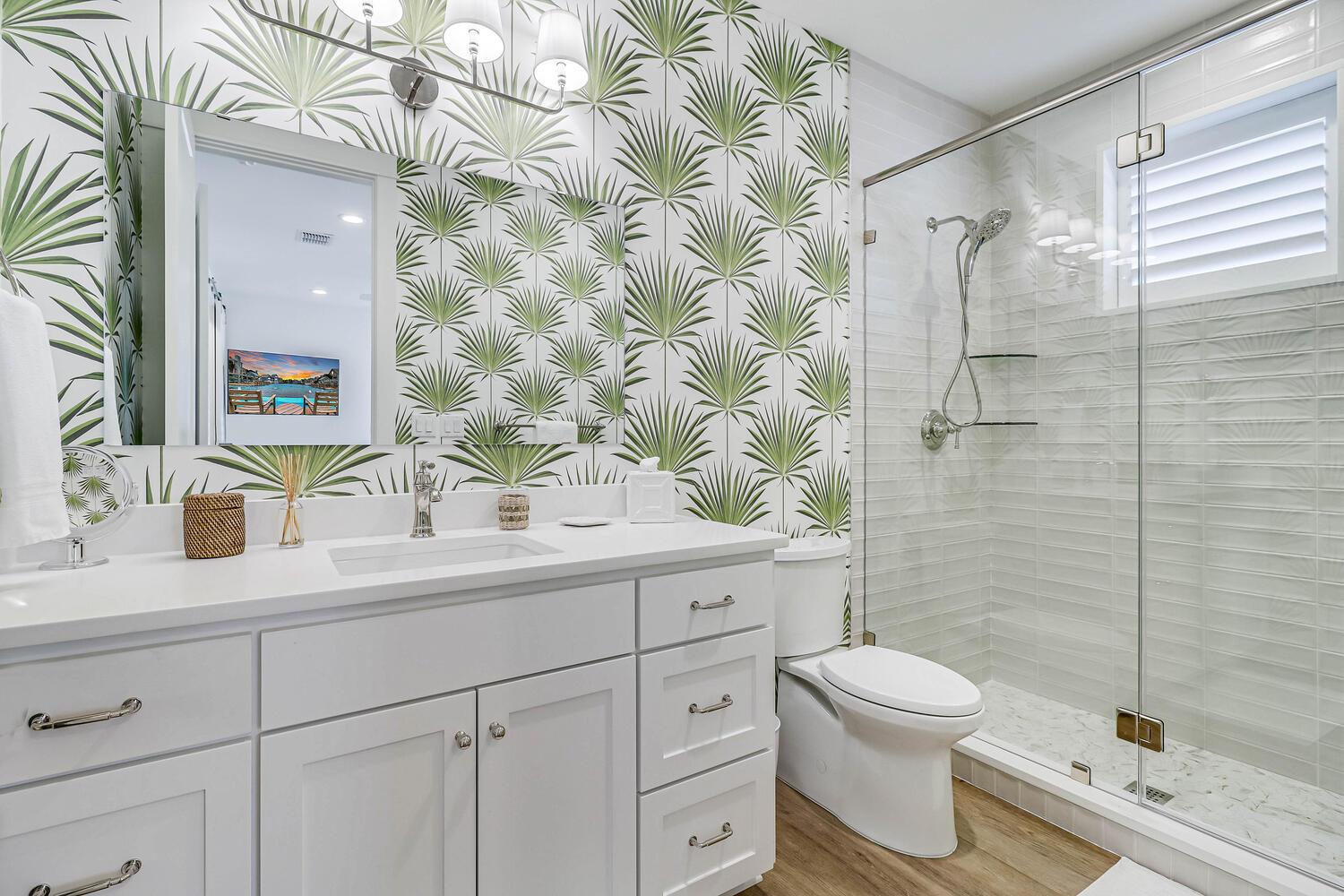 Secondary King Suite with Bunk Bed, 1st Floor