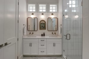 2nd Floor King Suite