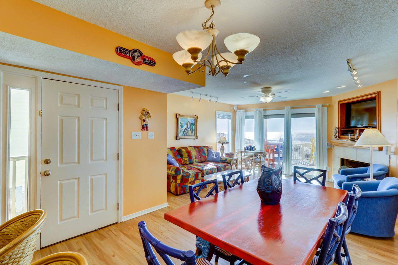 Southern Comfort by the Sea 4