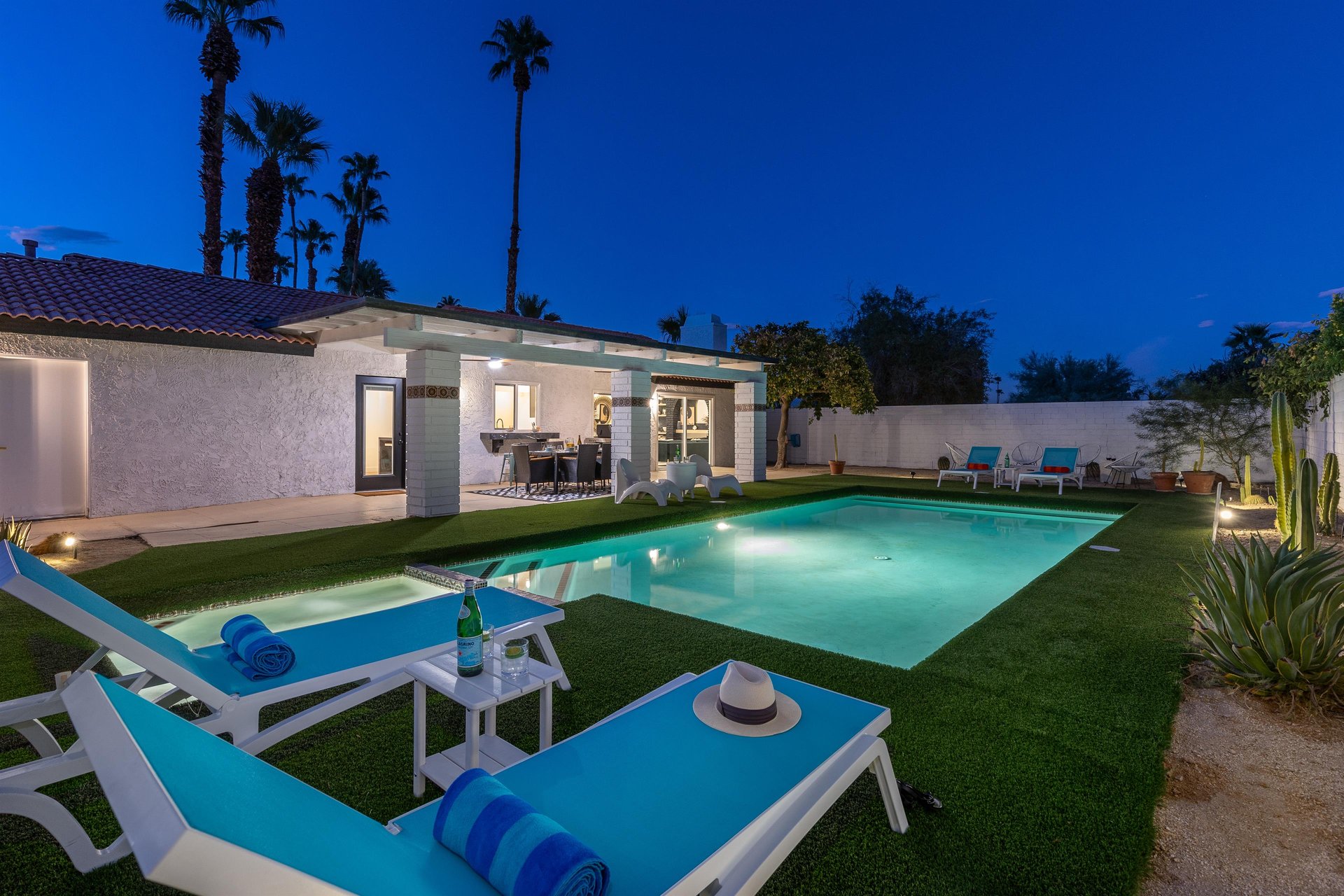 Swim under the stars