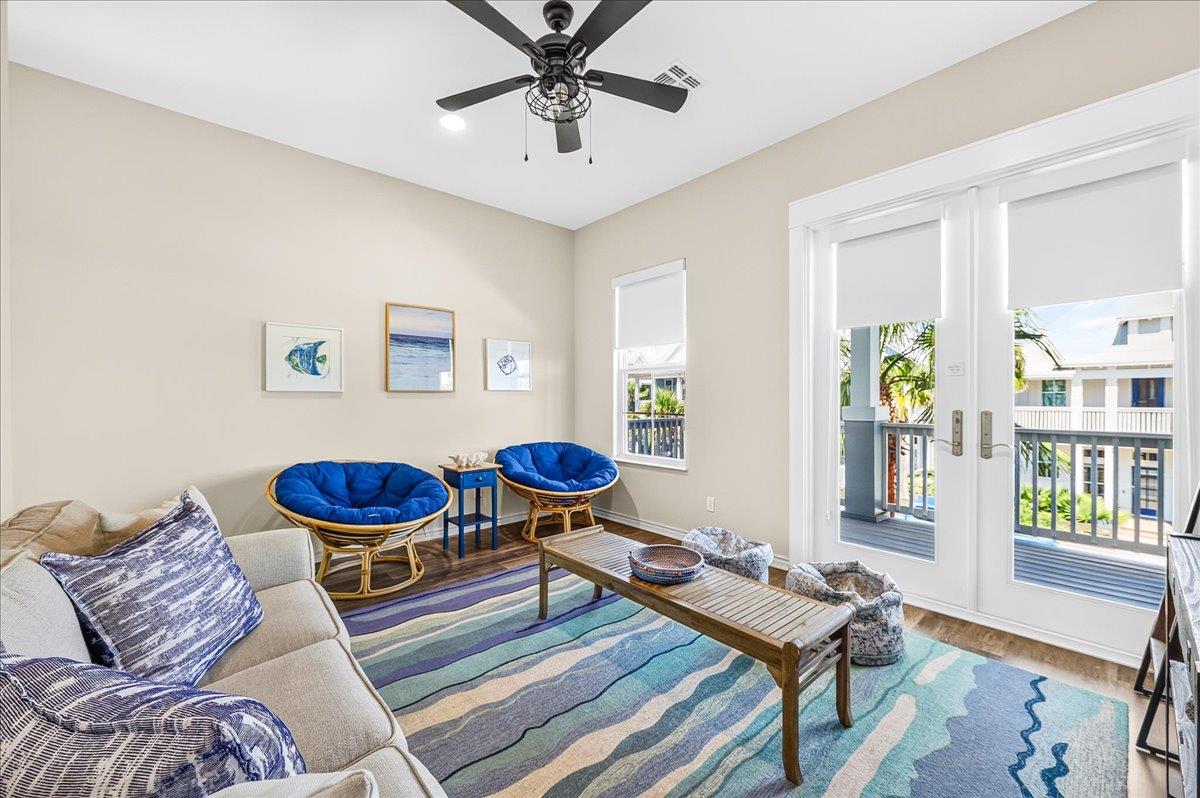 Second Living Room, 2nd Floor