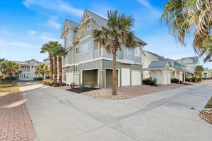 Rear Parking, Corner Lot