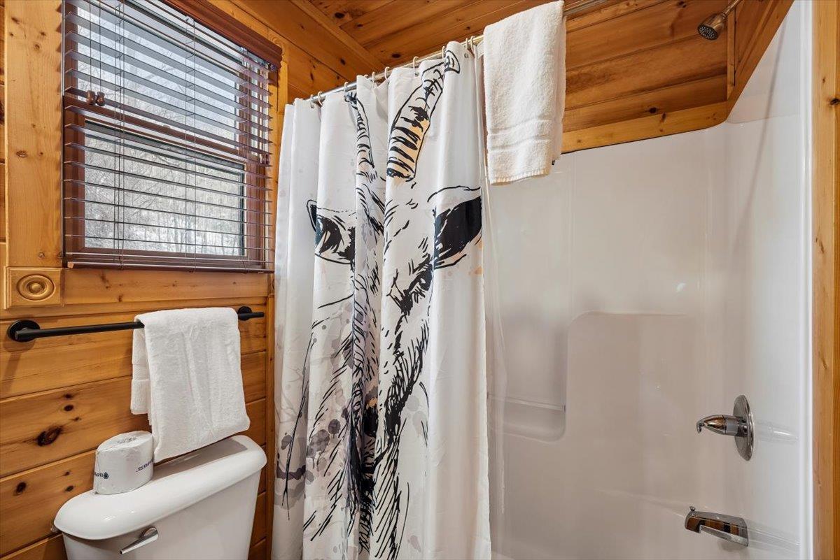 King Bedroom 1 Attached Bathroom