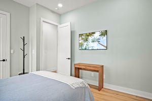 2nd Queen Bedroom, 1st Floor