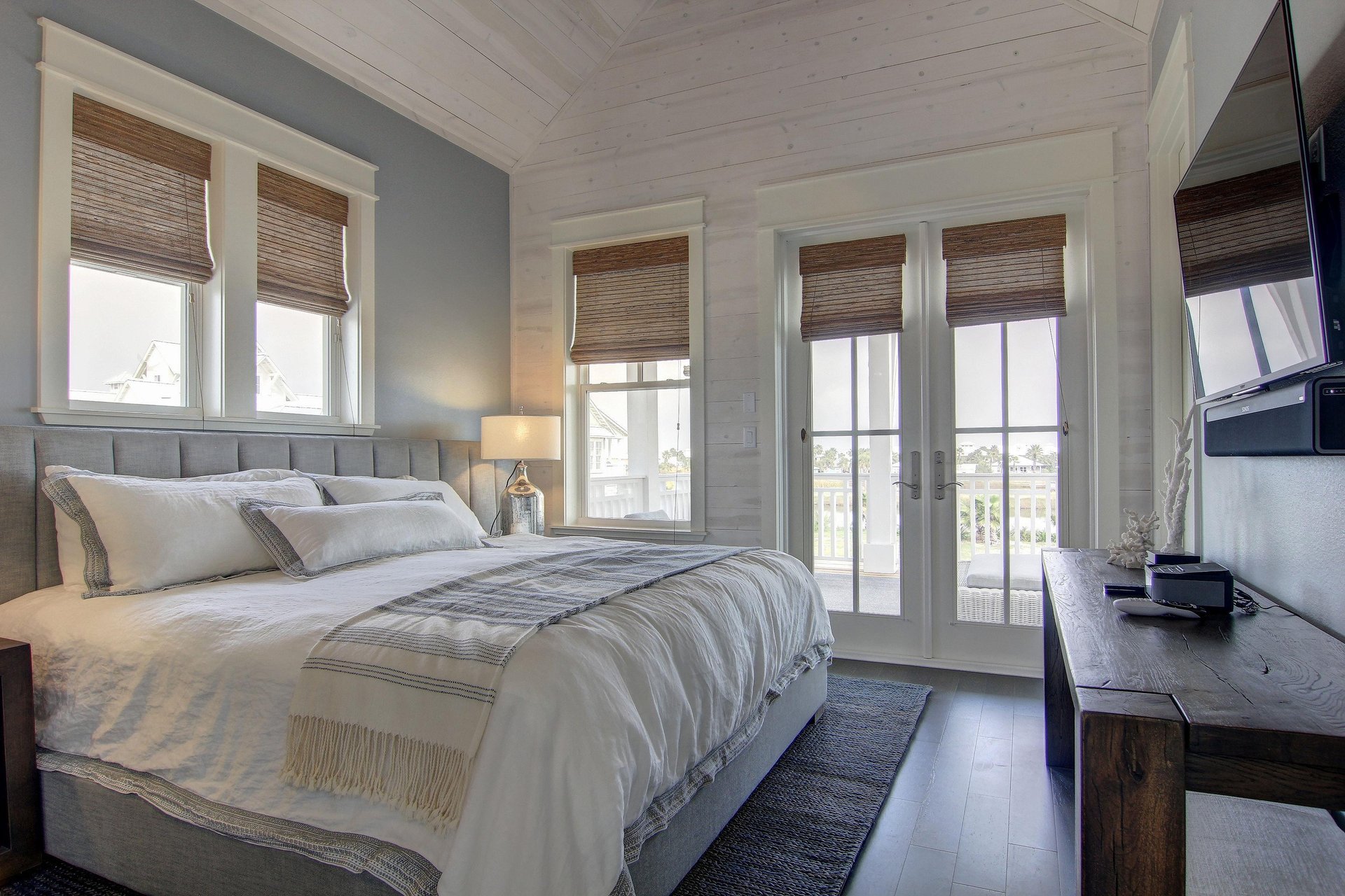 Primary King Bedroom, 2nd Floor