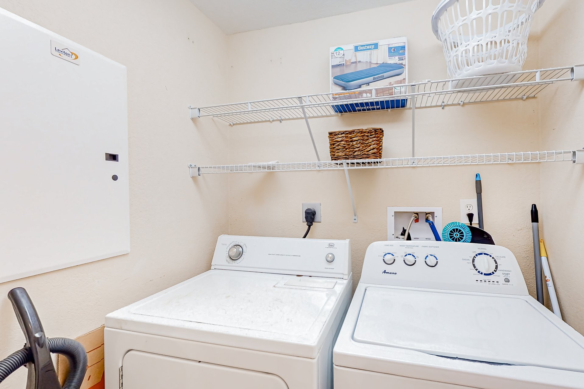 Crystal Tower 1703 25