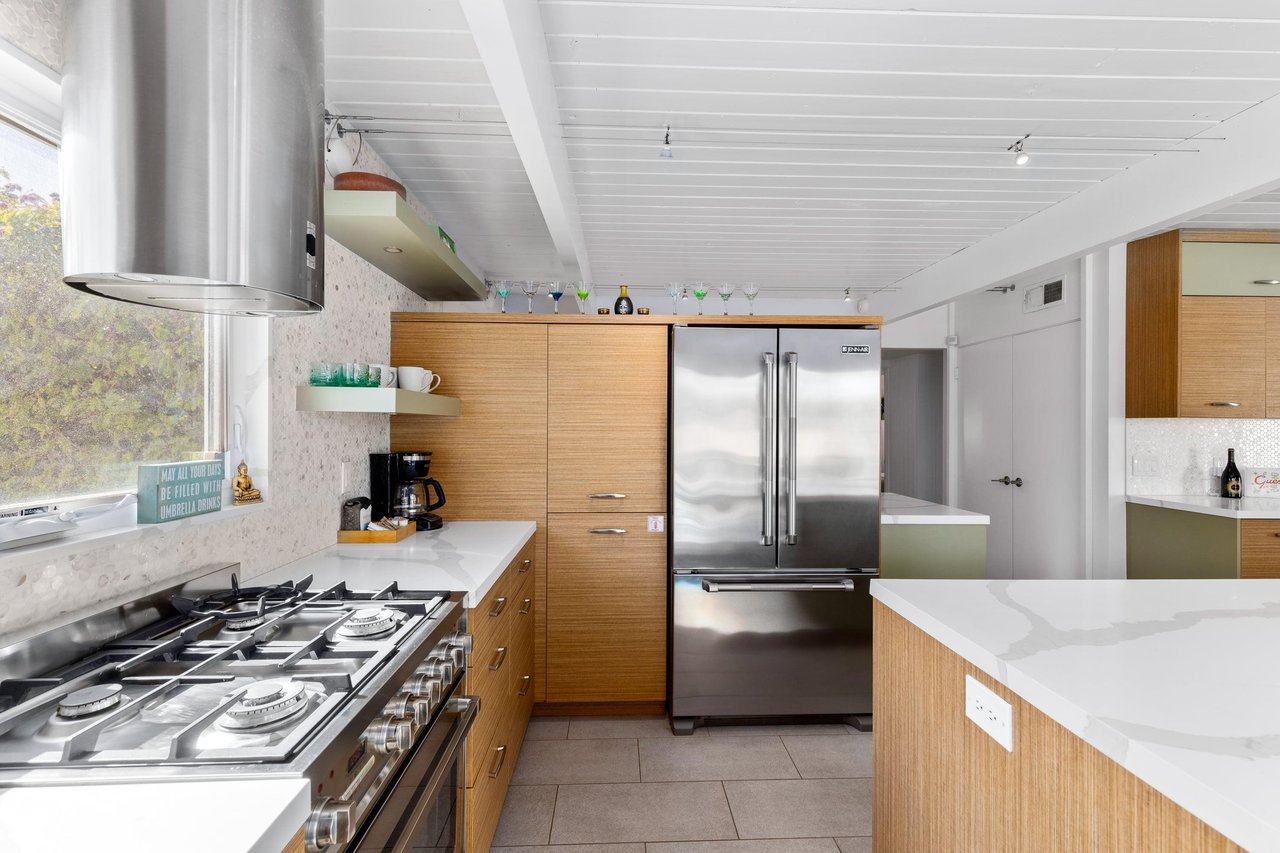 Beautiful modern kitchen design