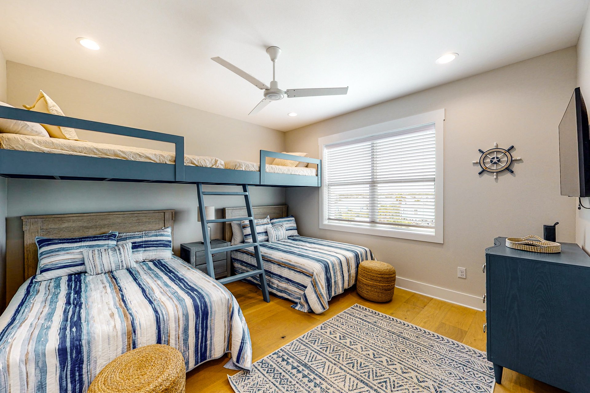 Between The Tides 24