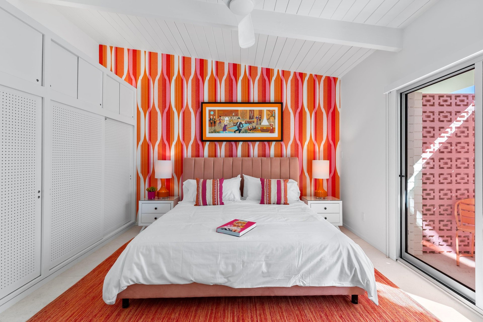 Guest bedroom