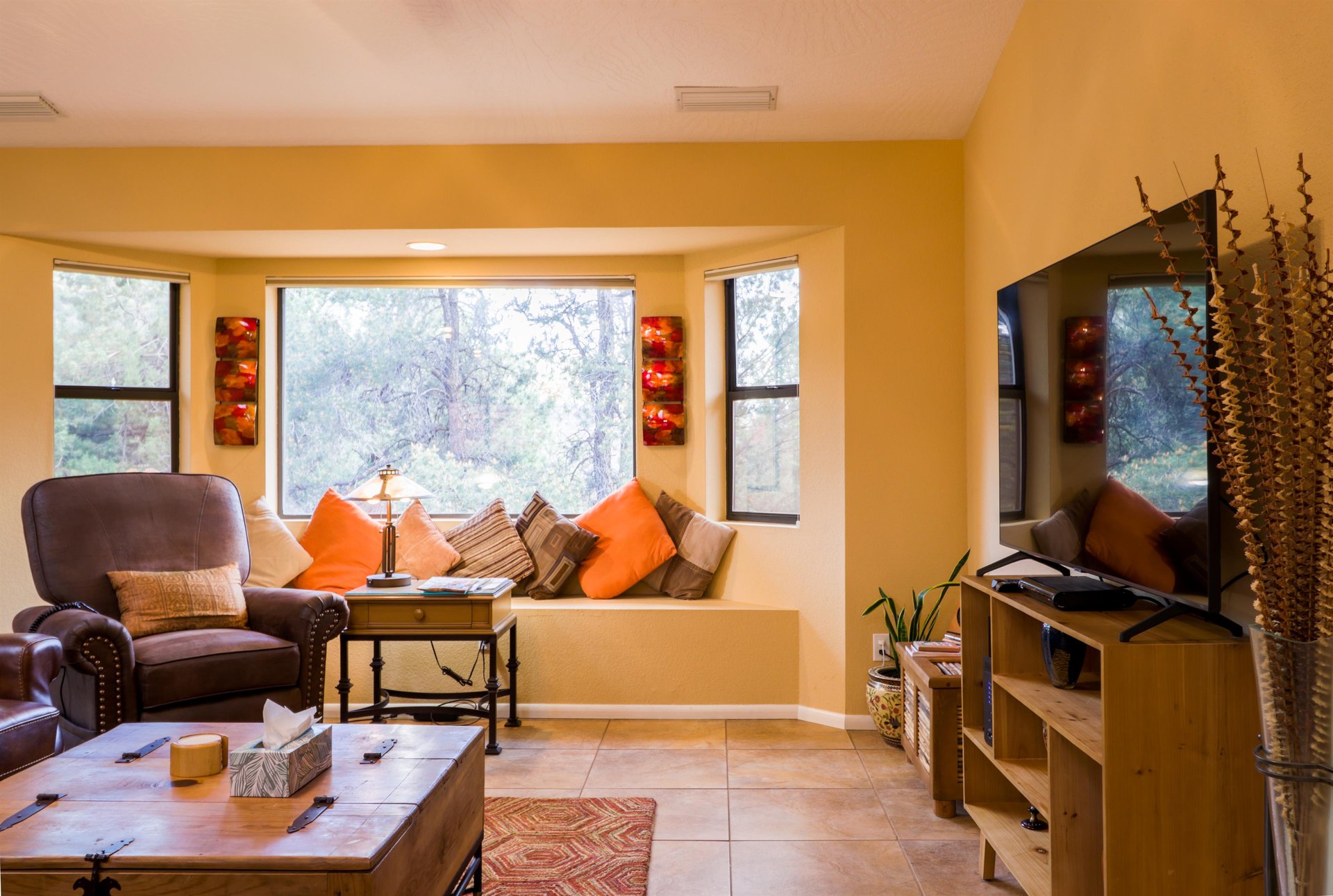 Smart TV With Cable