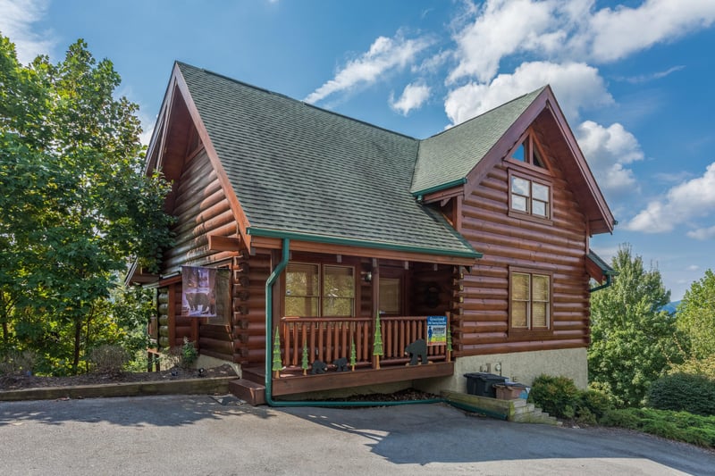 Graceland, a 4bedroom cabin rental located in Pigeon Forge