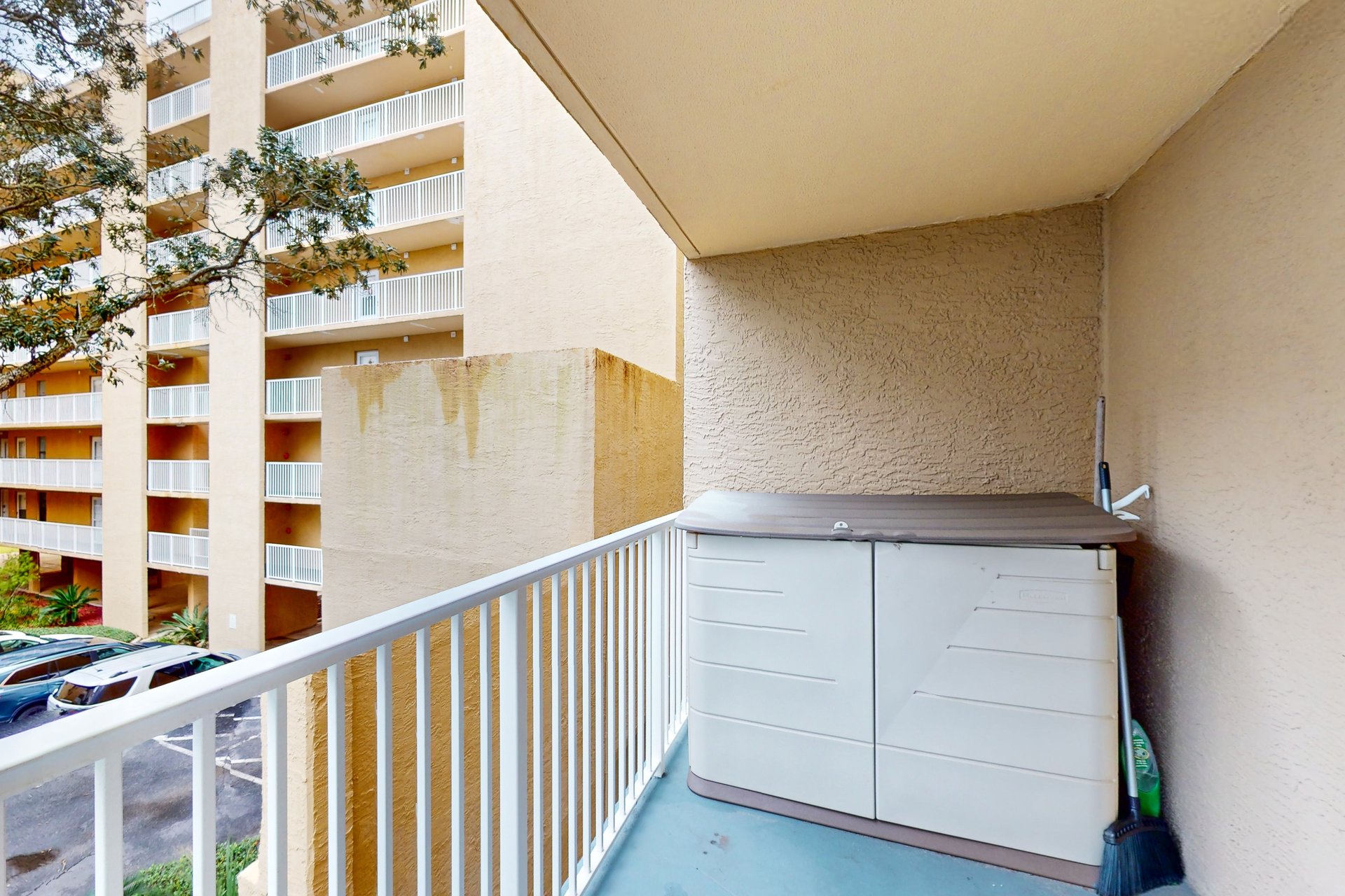 Compass Point 210 19