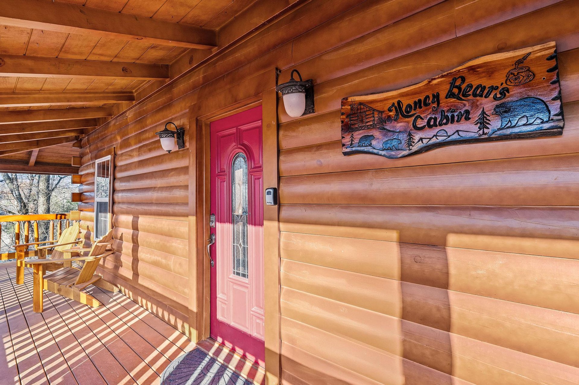 Front door to Honey Bear Cabin