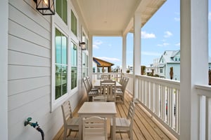 2nd Floor Deck off Living Room