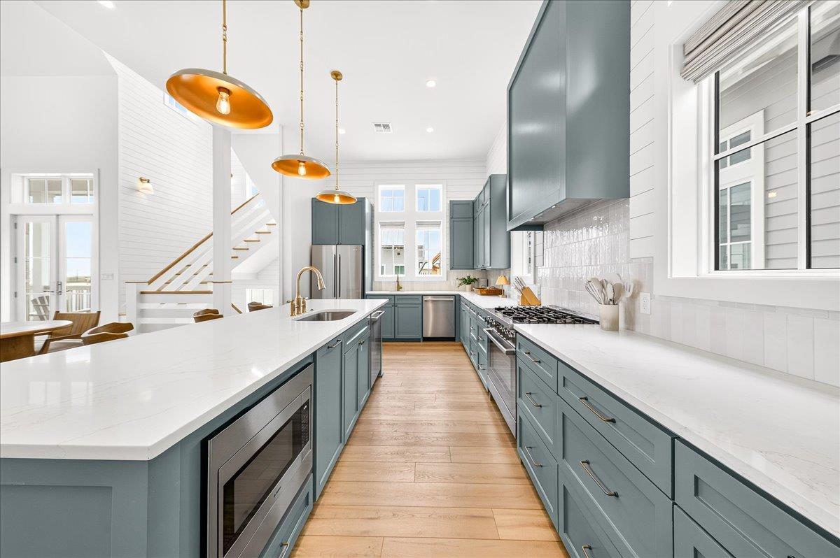 Kitchen, 2nd Floor