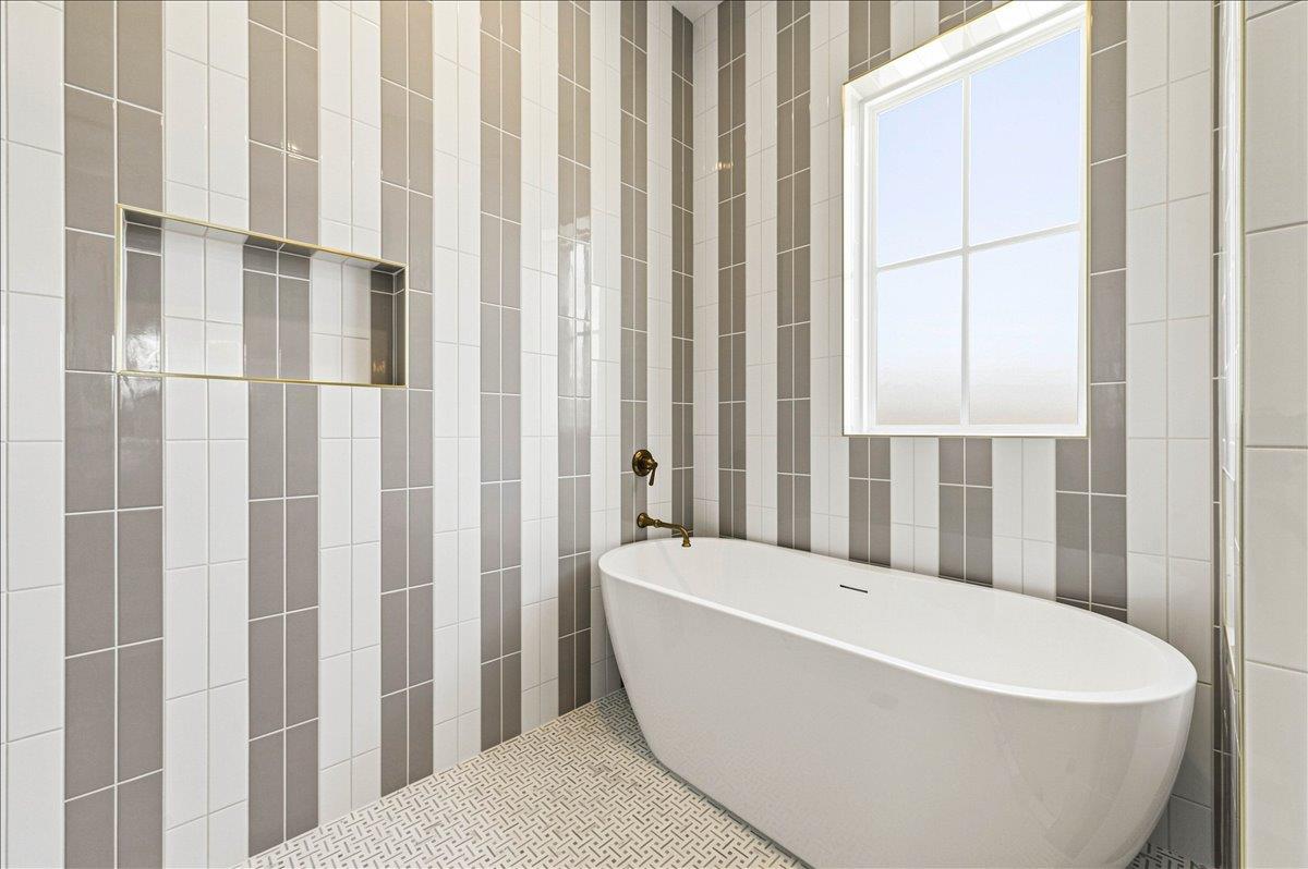Primary King Suite, 2nd Floor