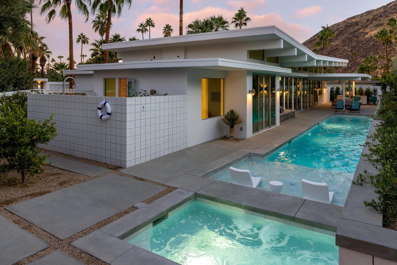 Gorgeous sunsets while dipping in the Spa