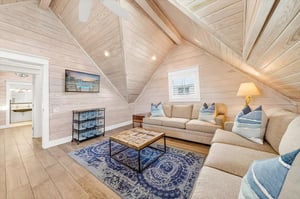 3rd Floor, Lounge