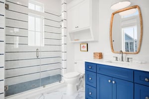 3rd King Bathroom, 2nd Floor