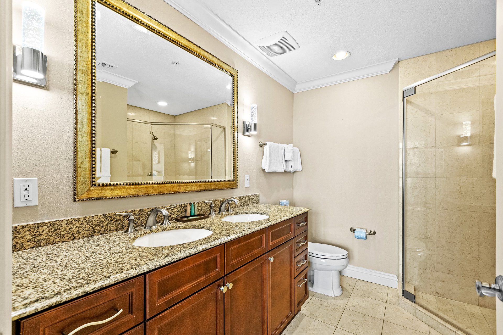 Emerald Grande 927 18