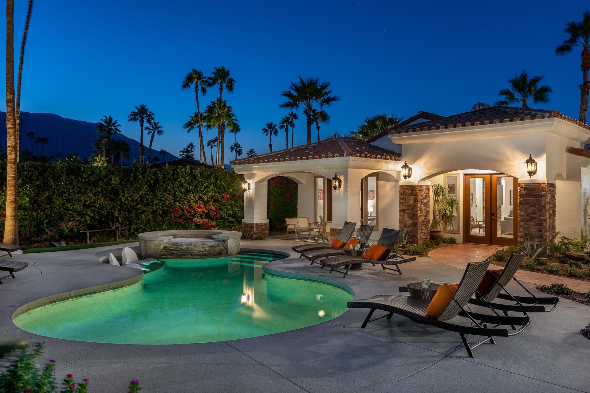 Spend your evenings by the pool