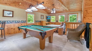 at hooked on bears a 2 bedroom cabin rental located in pigeon forge
