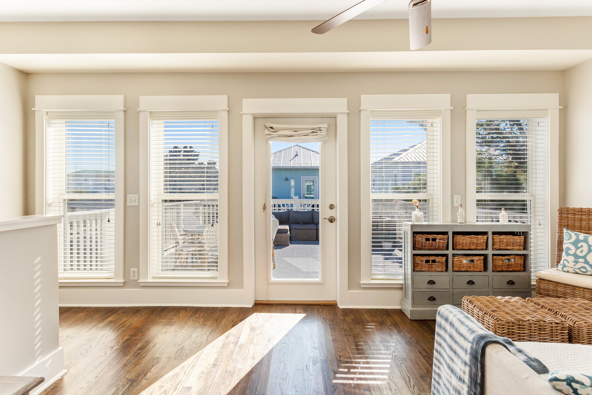 Seacrest Beach  The Lookout 38