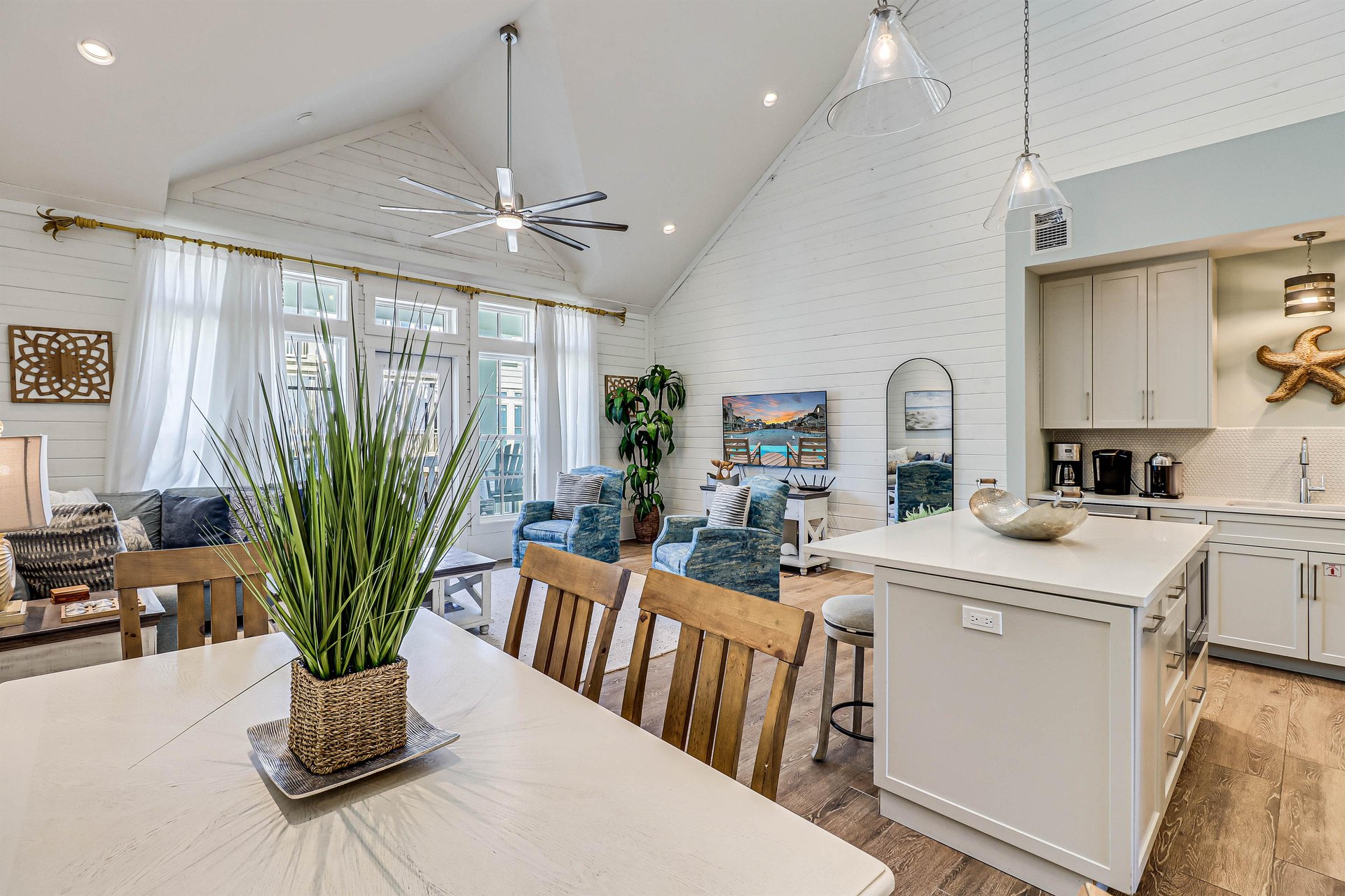 Dining Area, 3rd floor