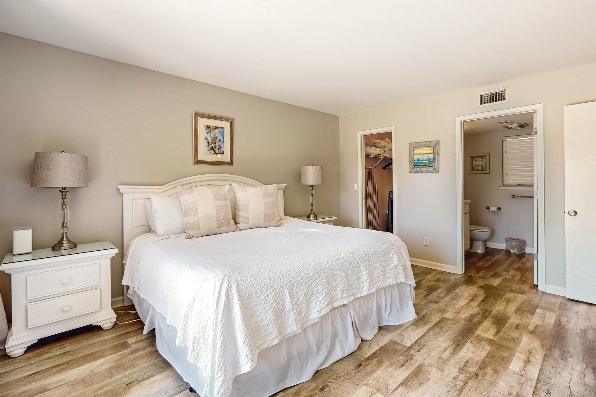 Harbour Point 900 15