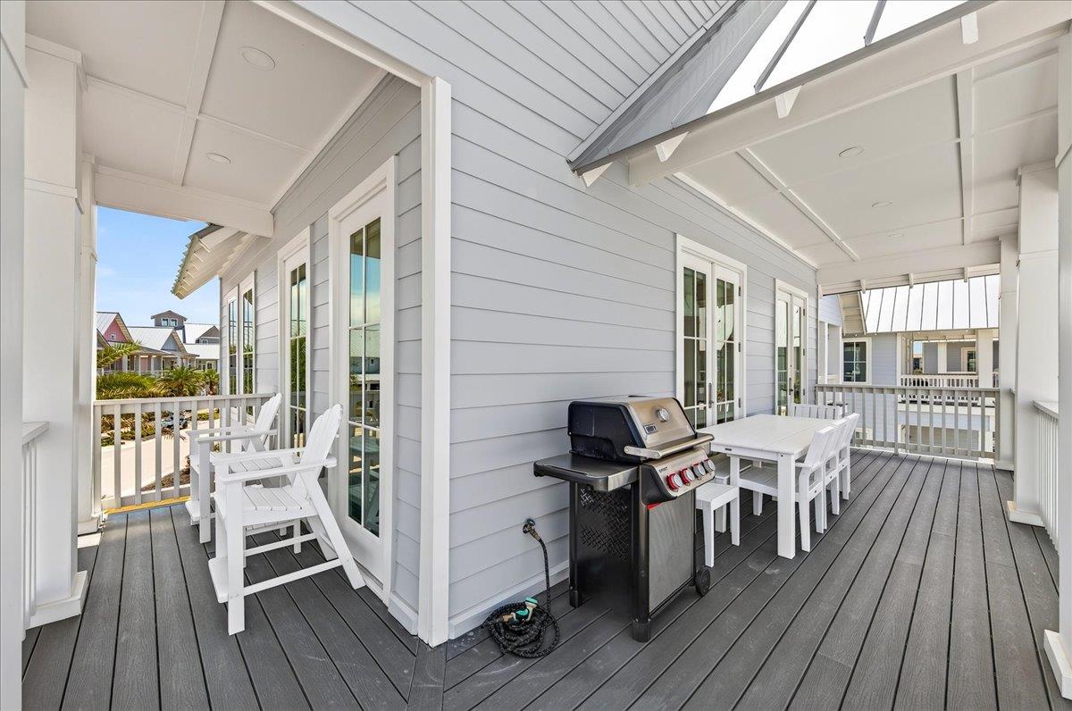 2nd Floor Balcony