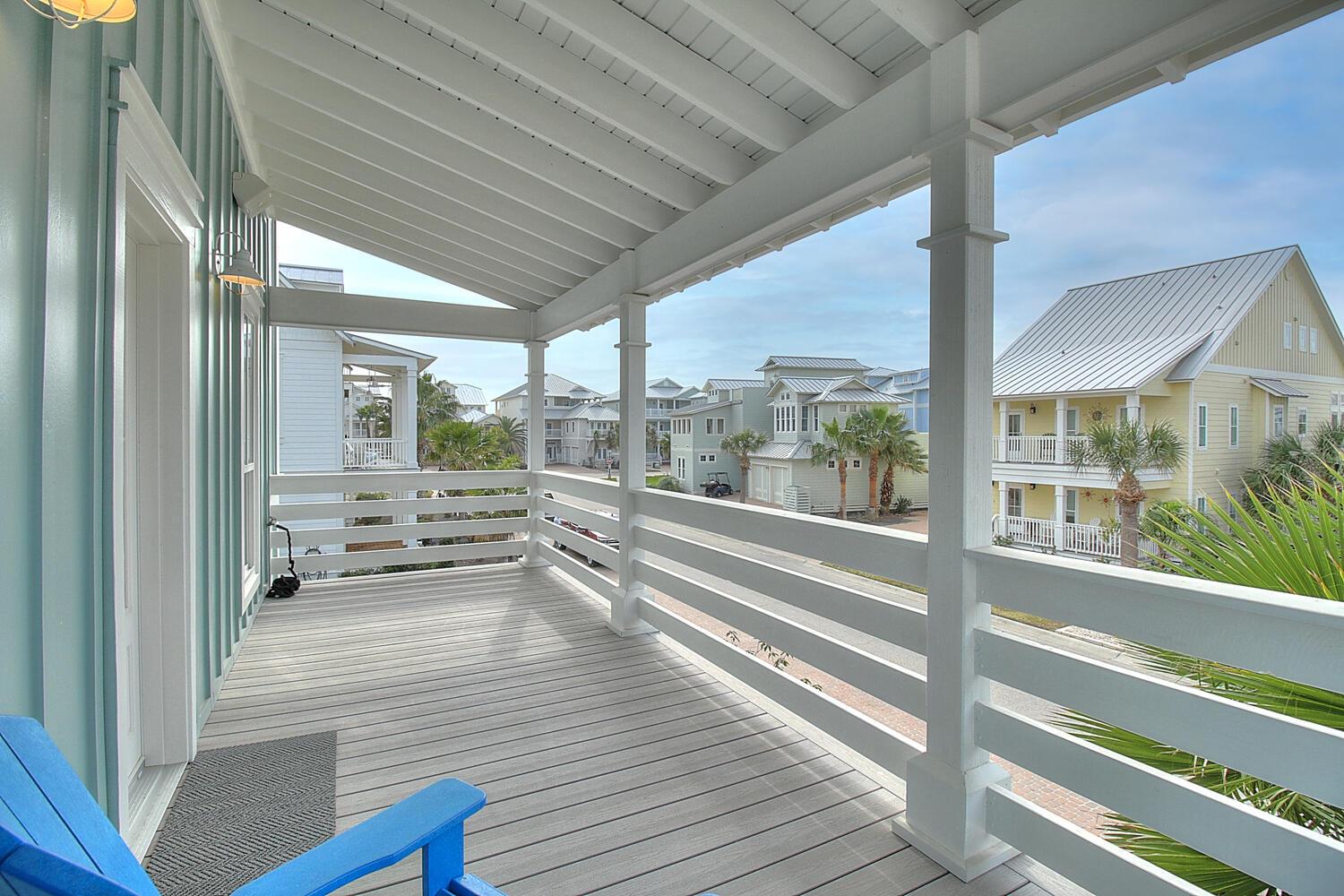 2nd Floor Balcony off Sitting Area