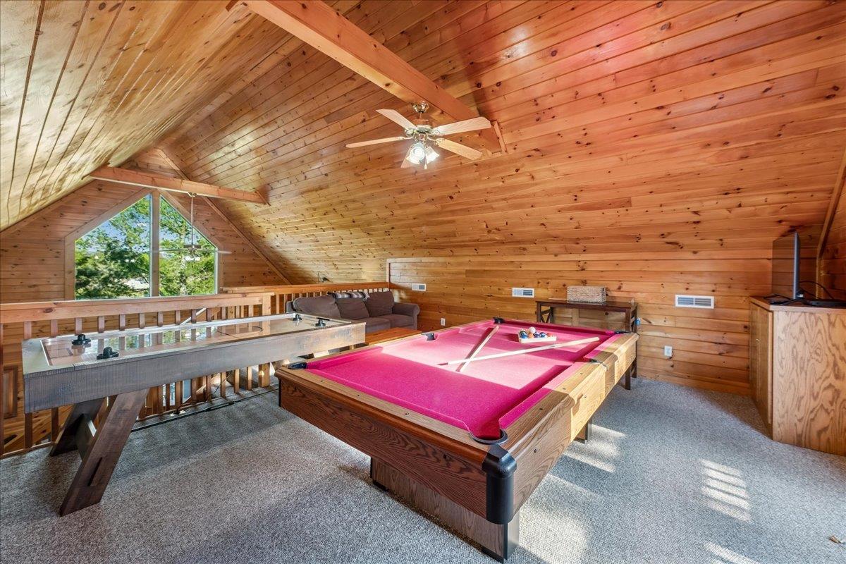 37Game Room