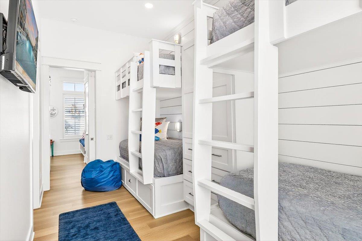 1st Floor, Bunk Bedroom