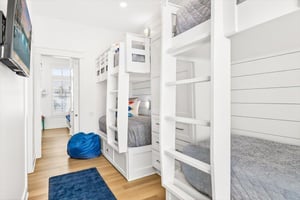 1st Floor, Bunk Bedroom