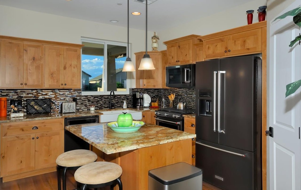Breakfast Bar