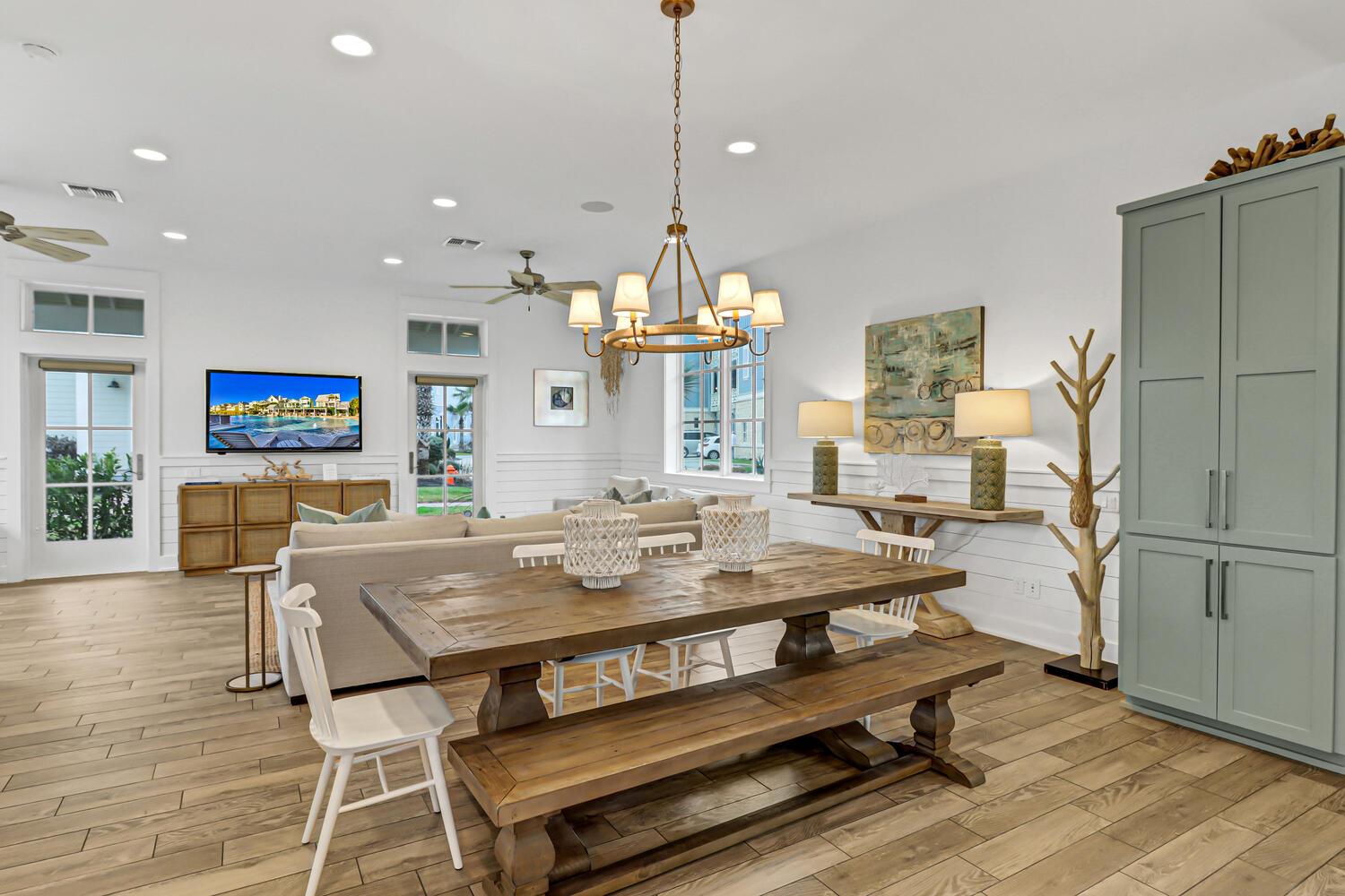 Dining Area, 1st Floor