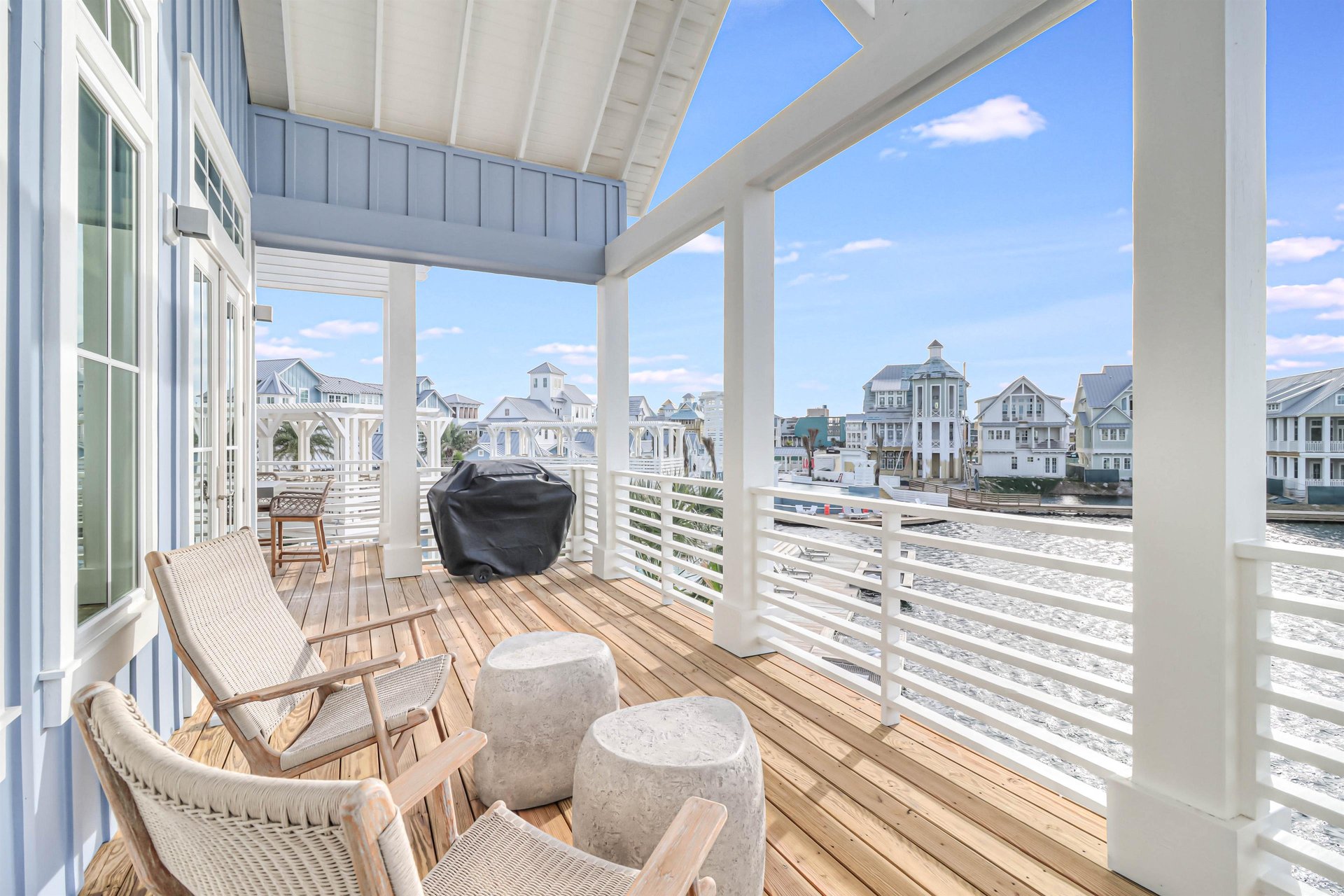 Grilling Deck With Seating Dining Area, 2nd Floor