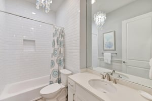 1st Floor, Bunk Bathroom