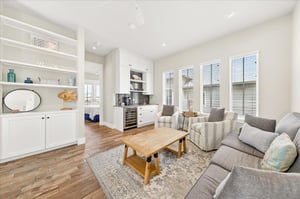 2nd Floor, Living Room