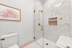 1st King Bedroom Ensuite, 2nd Floor