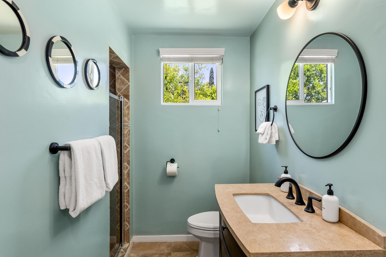 Lovely guest bathroom