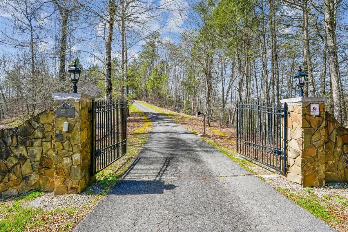 116Driveway