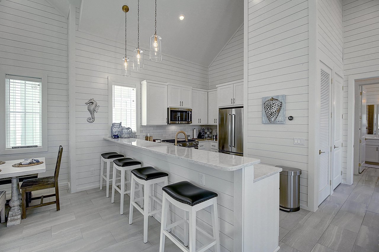 Kitchen With Bar Seating, 2nd Floor