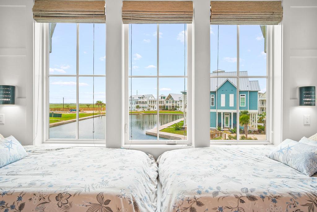 Primary Bedroom, 1st Floor