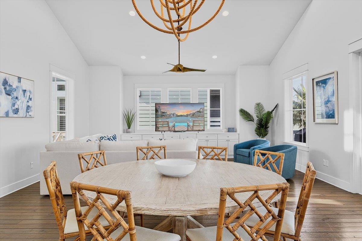 Dining Area, 2nd Floor